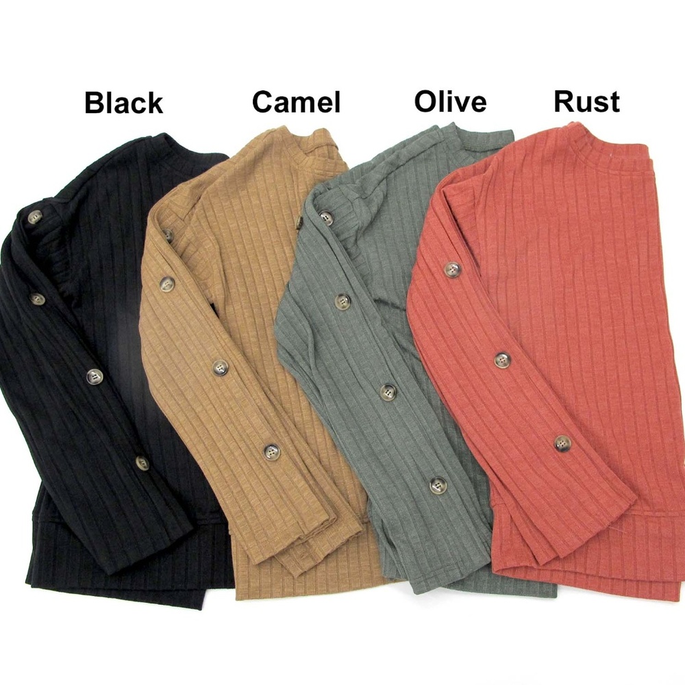 [KATEC.]Knit Top with Button Detail Sleeve